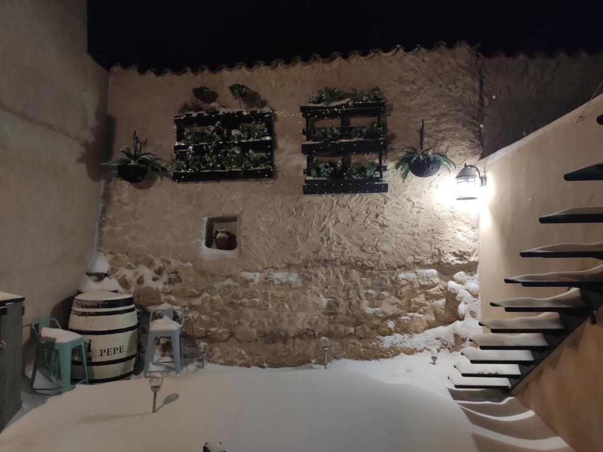 Casa Rural Atelier - Jardin, Wifi, Aire acondicionado y netflix Velliza Exterior foto